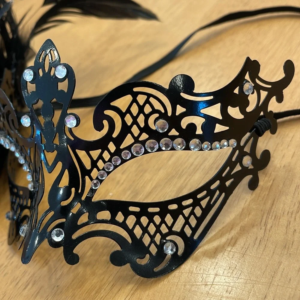 Black Mask With Faux Diamonds Feathers - Masquerade Ball / Party Metal Unique